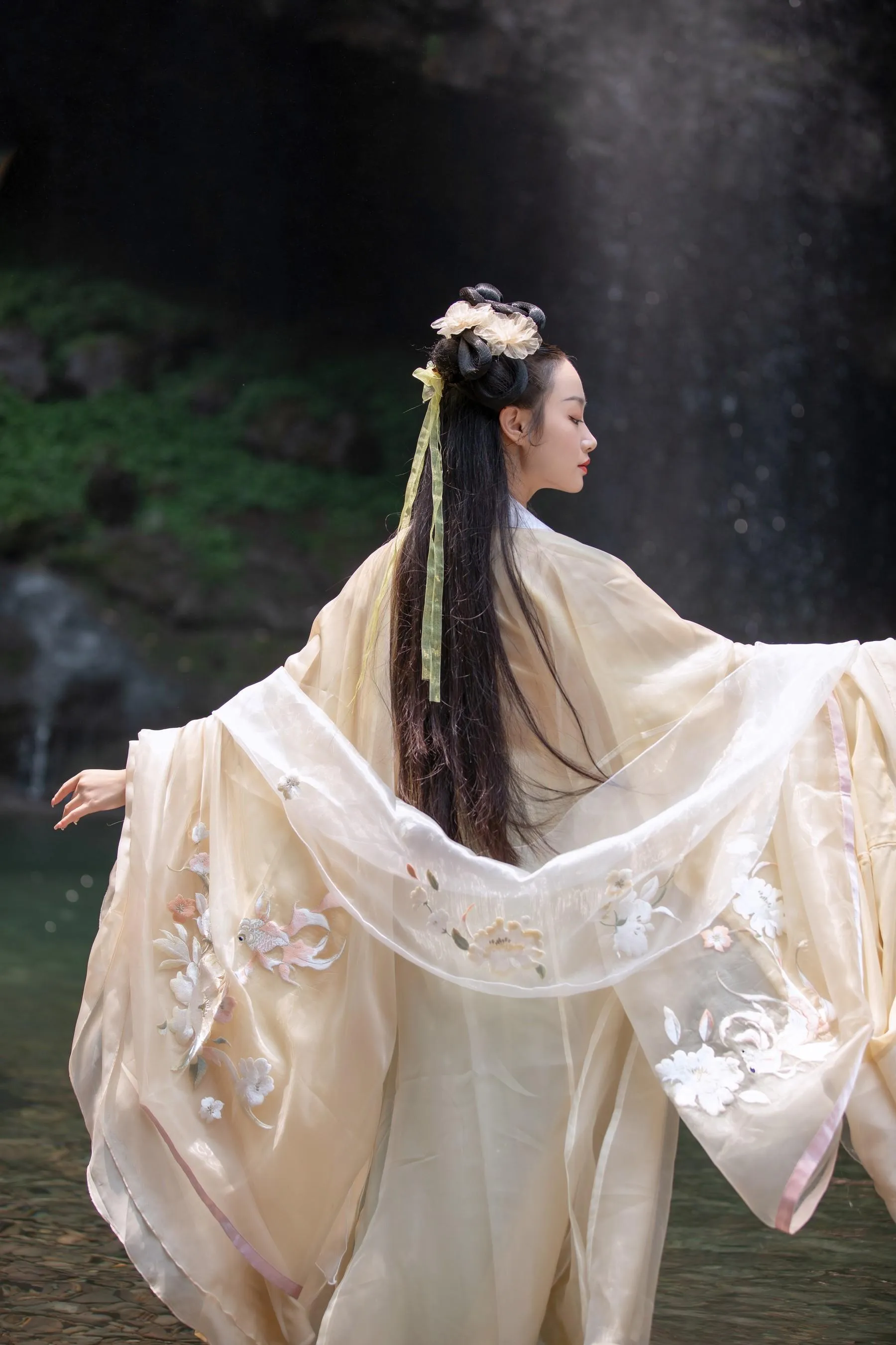 [YITUYU艺图语]2022.09.24 天河 凌子兮 [24P]插图6